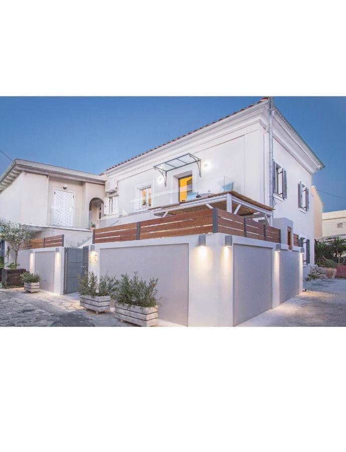Athena Luxury Apartments Mesongi Exterior photo
